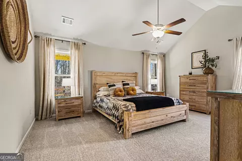 Bedroom - 994 Lakeview Dr, Commerce, GA 30529 photo 1 of 8