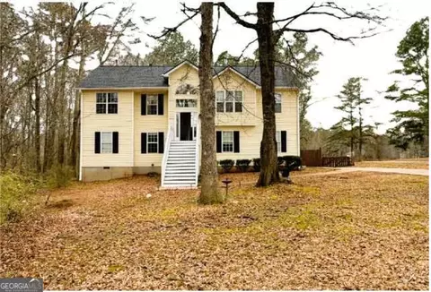 83 Huntington Ct, Newnan, GA 30265