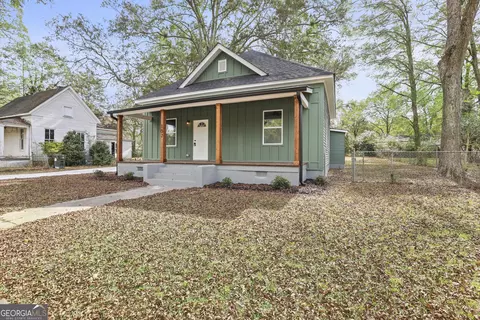 107 Green Ave, Hogansville, GA 30230