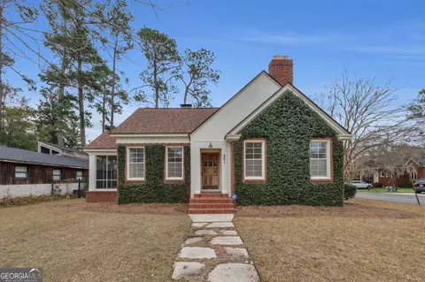 201 E Brookwood Pl, Valdosta, GA 31602