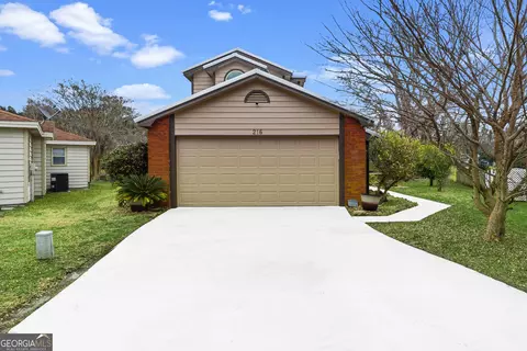 216 Cypress Dr, Kingsland, GA 31548