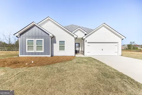110 Bulloch Ct, Byron, GA 31008