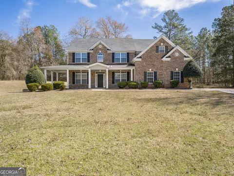1087 Crown Landing Pkwy, Mcdonough, GA 30252