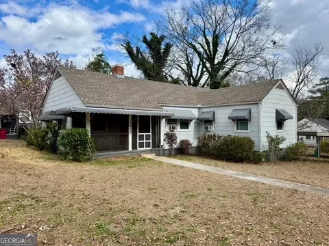 425 Rogers Ave, Macon, GA 31204