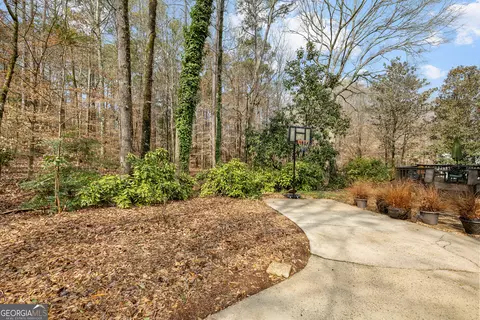 Exterior - 103 Windridge Dr, Lagrange, GA 30240 photo 3 of 18