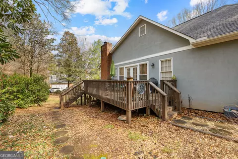 Exterior - 103 Windridge Dr, Lagrange, GA 30240 photo 4 of 18