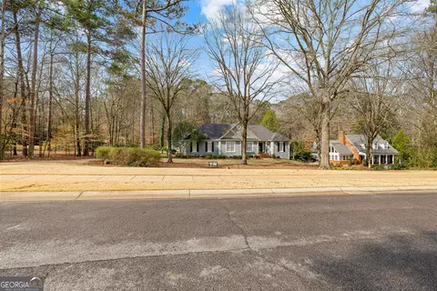 Exterior - 103 Windridge Dr, Lagrange, GA 30240 photo 11 of 18