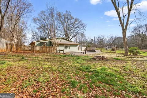 Exterior - 4927 Salem Rd, Covington, GA 30016 photo 7 of 13