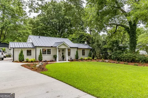 Exterior - 606 Spring St, Washington, GA 30673 photo 6 of 22