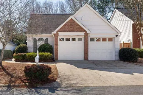 249 Dennis Dr, Alpharetta, GA 30009
