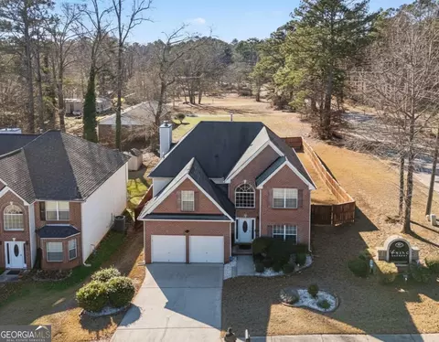 10733 James Dr, Jonesboro, GA 30238