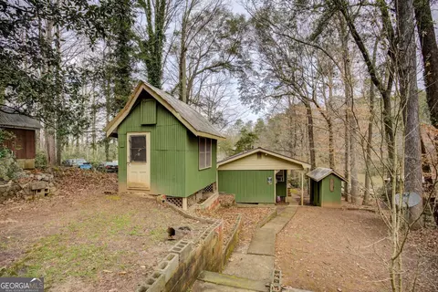 Exterior - 225 Lang Cir, Covington, GA 30014 photo 2 of 10