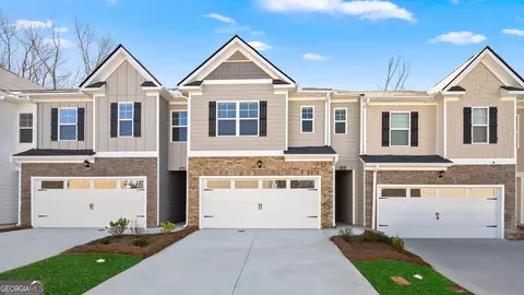 349 Elgin Dr, Lawrenceville, GA 30045