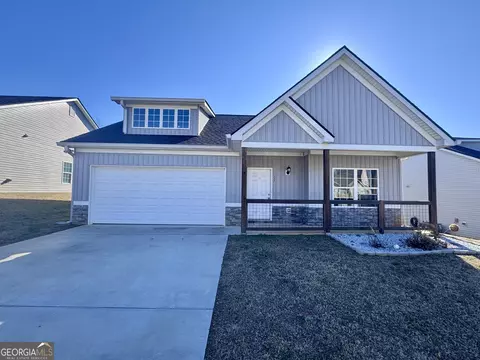 335 Highland Pointe Dr, Alto, GA 30510