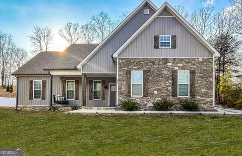 117 Savannah St SE, Calhoun, GA 30701