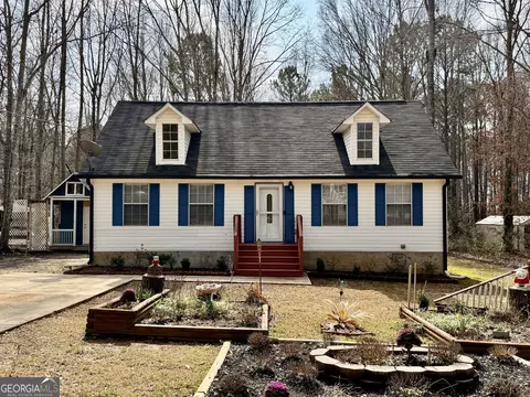 1209 N Hampton Dr, Hampton, GA 30228