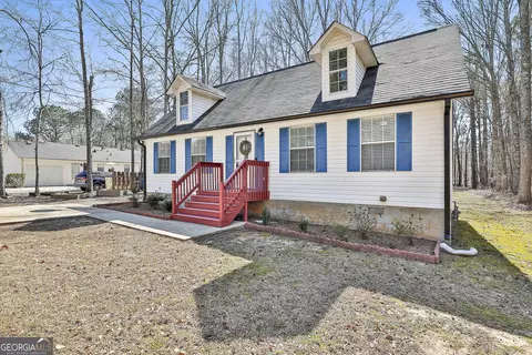 Exterior - 1209 N Hampton Dr, Hampton, GA 30228 photo 4 of 14