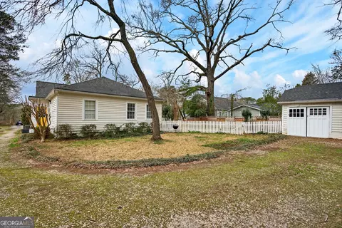Exterior - 421 College Ave, Lagrange, GA 30240 photo 7 of 13
