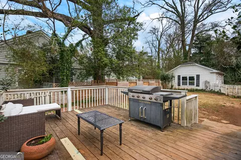 Exterior - 421 College Ave, Lagrange, GA 30240 photo 8 of 13