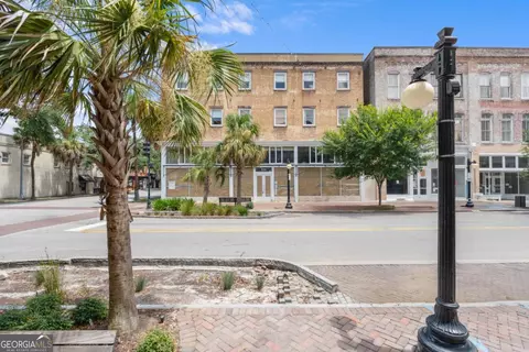 310 W Broughton St #3011, Savannah, GA 31401