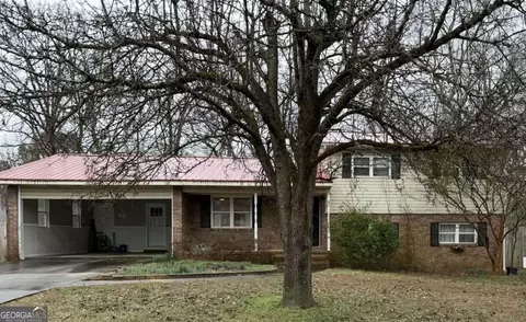 5 Lakeland Dr NW, Rome, GA 30165