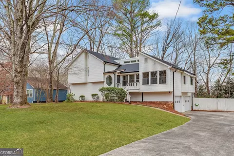 177 W Putnam Ferry Rd W, Woodstock, GA 30189