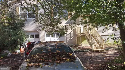 1730 Bullock Dr, Loganville, GA 30052