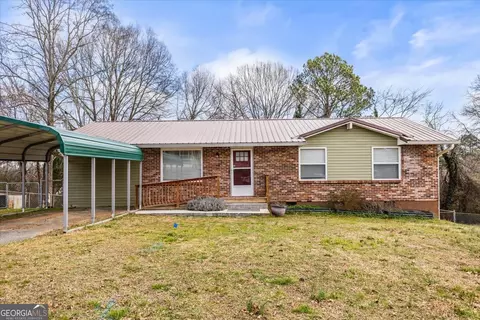 1306 Fernwood Dr, Lafayette, GA 30728