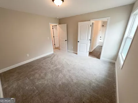 Bedroom - 951 Oconee Ln, Commerce, GA 30529 photo 5 of 8