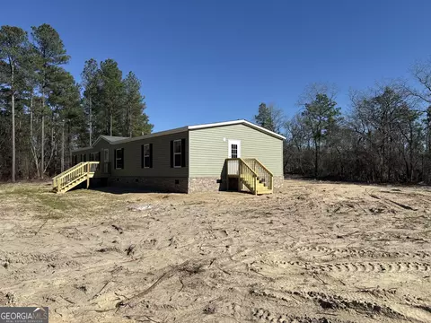 Exterior - 420 Mosley Bridge Rd, Claxton, GA 30417 photo 2 of 2