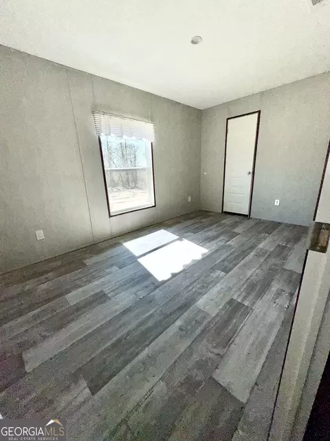 Bedroom - 420 Mosley Bridge Rd, Claxton, GA 30417 photo 1 of 2