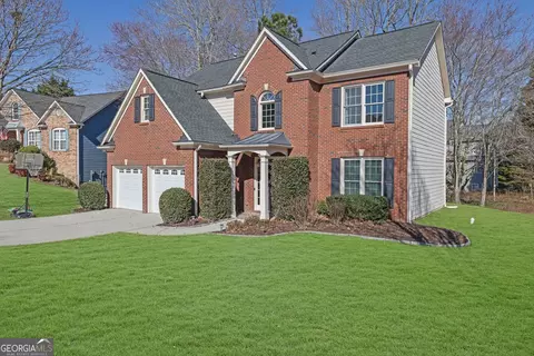 2640 Chandler Grove Dr, Buford, GA 30519