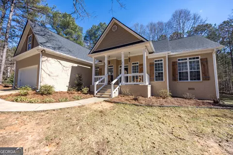 829 Thrash Rd, Lagrange, GA 30241