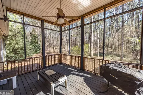 Exterior - 829 Thrash Rd, Lagrange, GA 30241 photo 2 of 17