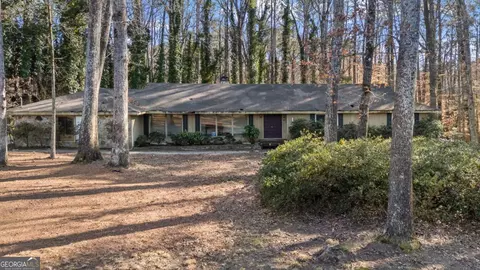 4055 Spalding Dr, Atlanta, GA 30350