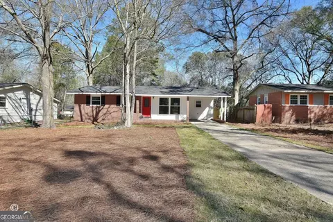 1813 Celia Dr, Columbus, GA 31907