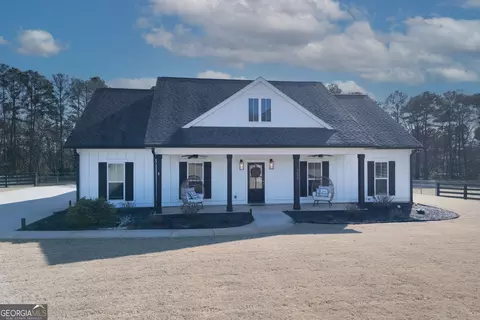 Exterior - 3320 Davis Academy Rd, Rutledge, GA 30663 photo 7 of 12