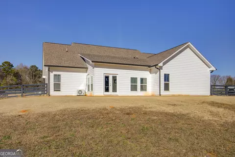 Exterior - 3320 Davis Academy Rd, Rutledge, GA 30663 photo 11 of 12