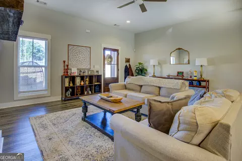 Living - 3320 Davis Academy Rd, Rutledge, GA 30663 photo 1 of 3