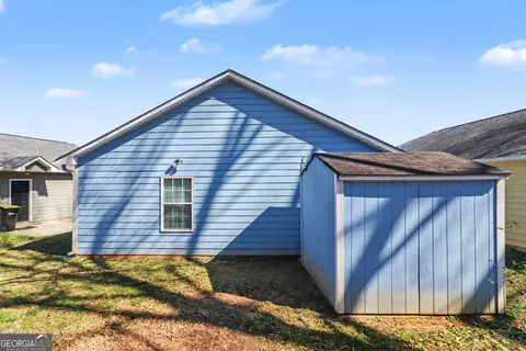 Exterior - 2329 Glebe Ct, Hampton, GA 30228 photo 2 of 5