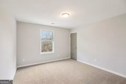 91 Richmond Dr, Lagrange, GA 30240 photo 23