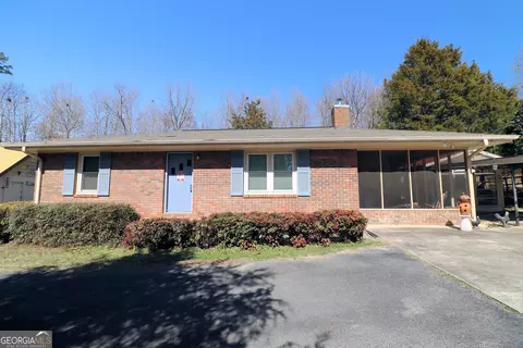 70 N Bellview Rd, Aragon, GA 30104