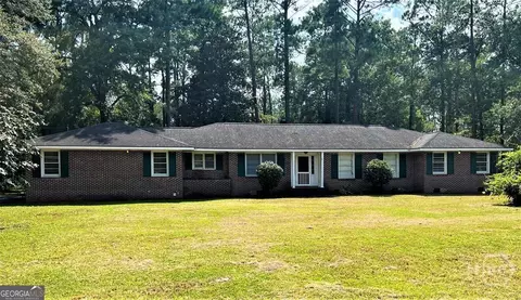 311 N Mcdonald St, Ludowici, GA 31316