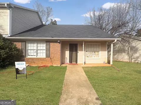 660 Browning Ln SE, Conyers, GA 30013