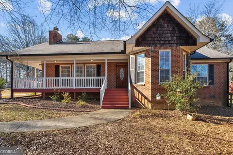 326 Twin Oaks Dr, Monroe, GA 30655