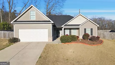 165 Peak Ct, Winder, GA 30680