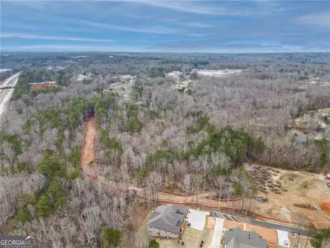 2352 E Maddox Rd, Buford, GA 30519 photo 4