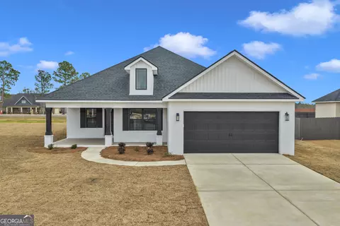 116 Early Dr, Byron, GA 31008 photo 2