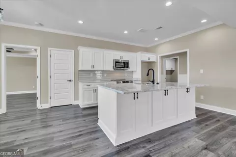 116 Early Dr, Byron, GA 31008 photo 13