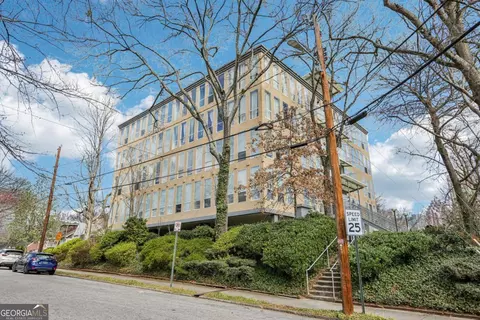 287 14th St NW #17, Atlanta, GA 30318